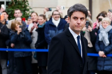 Profil Gabriel Attal, Perdana Menteri Termuda Prancis dan yang Pertama Mengaku Seorang Gay