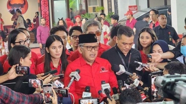 Jokowi ke Luar Negeri saat HUT ke-51 PDIP, Hasto: Kebetulan atau Tidak, Biar Istana yang Jawab