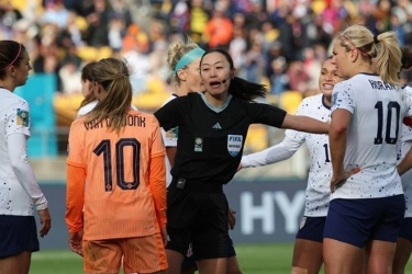 Piala Asia 2023: Wasit Wanita Asal Jepang Ukir Sejarah