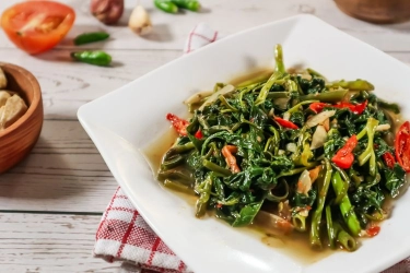 Resep Cah Kangkung ala Restoran Sunda