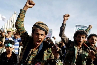 Konflik Gaza Merembet, AS dan Inggris Mulai Serang Houthi di Yaman
