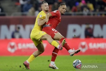 Tolak Bayern Munchen, Radu Dragusin Sangat Senang Pindah ke Tottenham Hotspur