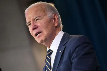 Apakah Biden Langgar Hukum dengan Perintahkan Serangan ke Yaman?