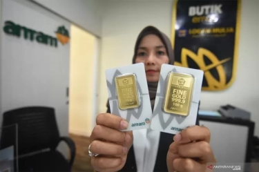 Akhir Pekan, Harga Emas Antam Menetap Tinggi Rp 1.131.000 Per Gram