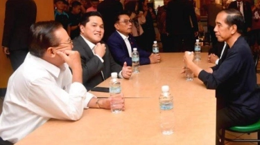 Saat Jokowi Menghabiskan Malam Minggu dengan Ngopi di Mall Gadong Brunei Darussalam