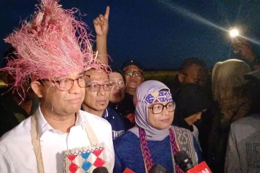 Tiba di Sorong, Anies: Senang Sekali Tiba di Tanah Papua