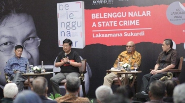 Laksamana Sukardi Luncurkan Buku Belenggu Nalar