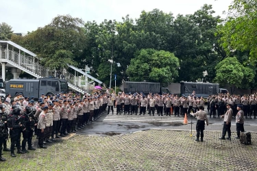 Jelang Pembekalan Antikorupsi Capres-Cawapres, Ratusan Personel Polisi Disiagakan di KPK