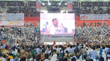 Pekik Takbir Bergema Saat Prabowo Serahkan Sumbangan Rp3 M untuk Masjid Agung Medan