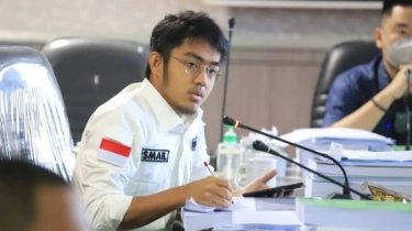 Sejumlah Orang Berkaos 02 Diduga Intimidasi Pendukung AMIN Sebelum Anies Kampanye di Sulsel