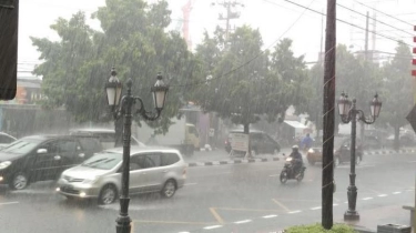 Prakiraan Cuaca Hari ini, 17 Januari 2024: Makassar dan Pekanbaru Berpotensi Hujan Seharian