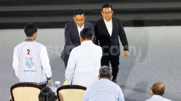 Enak, Adem Dilihatnya! Momen Prabowo dan Anies Bareng Turun Panggung Banjir Pujian