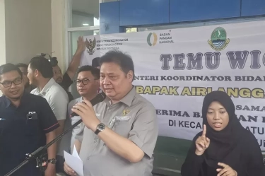 Bantah Politisasi Bansos PKH, Menko Perekonomian: Ini Program Bergulir, Bukan karena Kebutuhan Pemilu