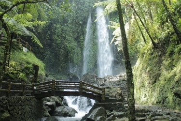 4 Wisata Air Terjun di Karanganyar Jateng, Kunjungi Bersama Teman