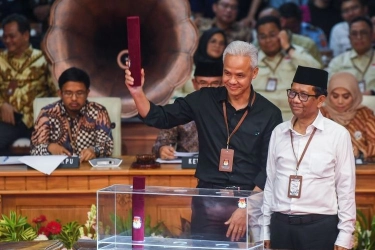 Ganjar Kampanye di Magetan dan Ponorogo, Mahfud Agenda Internal