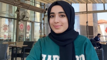 Prabowo Lepas Bantuan ke Palestina, Respons Gadis Cantik asal Turki Ini Curi Perhatian