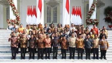 Kronologi Munculnya Seruan Mundur bagi Menteri Jokowi hingga Tanggapan Istana dan Sri Mulyani