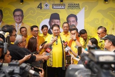 Airlangga Minta Perolehan Suara Golkar dan Prabowo di Jabar Bisa Linier