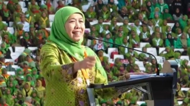 Di depan Jokowi, Khofifah Pamer Program Ibu Asuh untuk Turunkan Stunting