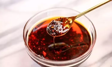 Jenis dan Fakta Menarik Chili Oil, Salah Satu Bumbu Asia yang Memberikan Kesempurnaan pada Hidangan