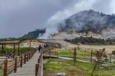 Cuaca Buruk di Dieng Banjarnegara, Tempat Wisata Tetap Buka