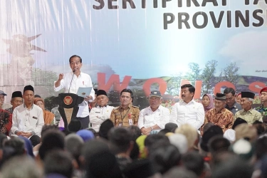 Jokowi Bagi-bagi 3.000 Sertifikat Tanah di 3 Kabupaten Jawa Tengah