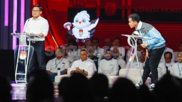 Respons Publik Ikut Malu Lihat Performa Gibran di Debat Cawapres: Pengin Gue Tarik dari Podium!