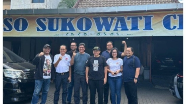 Momen Anas Urbaningrum Nostalgia di Bakso Sukowati Cikeas