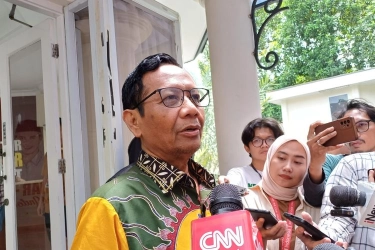 Dibantah Siti Nurbaya soal Deforestasi Hutan, Mahfud: Bukan Salah, tapi Beda Data yang Dipakai