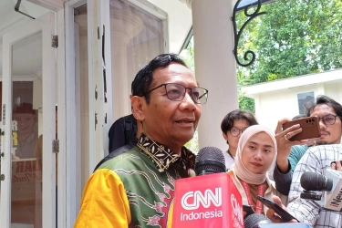 Soal Aparat Terlibat Tambang Ilegal, Mahfud: Tanya ke Ketua KPK