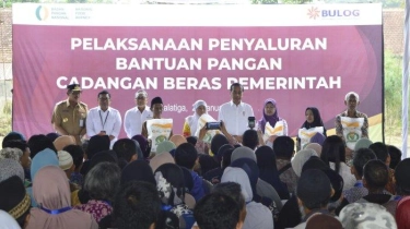 Disaksikan Presiden Jokowi, Pos Indonesia Salurkan 971 Ton Bantuan Beras di Salatiga dan Temanggung