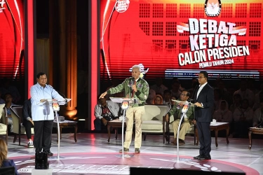 Berdebat dan Berkampanye Melalui Pakaian Capres-Cawapres