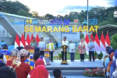 Diresmikan Jokowi, SPAM Semarang Barat Airi 70.000 Sambungan Rumah