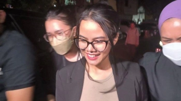 Siskaeee Kenakan Croptop Saat Ditangkap di Apartemen:  Langsung Dibawa ke Jakarta dari Yogyakarta