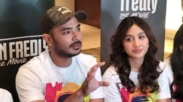 Zulfa Maharani dan Marthino Lio Pakai Baju Pernikahan Asli Glenn Fredly dan Mutia Ayu