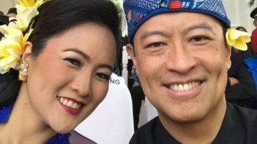 Potret Franciska Wihardja Pakai Baju Adat, Istri Tom Lembong Tetap Menawan Tanpa Tenteng Tas Branded