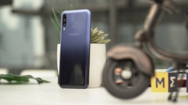 Tanda Peluncuran Samsung Galaxy M15 5G dan Galaxy F15 5G Makin Dekat!