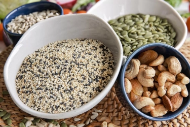 8 Kacang-Kacangan dan Biji-Bijian Ini Wajib Dikonsumsi Demi Mendapat Kulit Bercahaya dan Terhidrasi