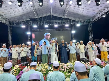 Nusron Wahid Memohon Doa kepada Masyarakat Kudus Agar Prabowo jadi Presiden pada 14 Februari Mendatang