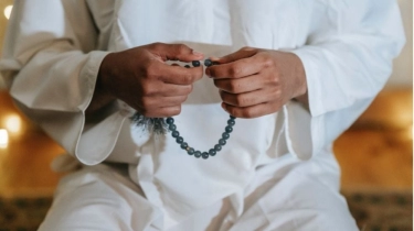 Doa Sapu Jagat Panjang untuk Rezeki, Baca Rutin setelah Sholat