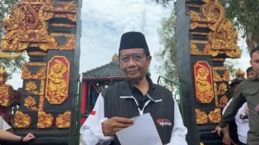 Banteng Melawan! Mahfud MD Resmi Mundur, Risma Mulai Ngga Betah Rapat di Istana Bareng Jokowi