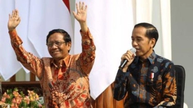 Mahfud MD Disarankan Tidak Mundur, Ray Rangkuti: Berani Nggak Pak Jokowi Reshuffle?