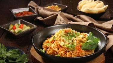 3 Ide Masakan Sehari-hari Berbahan Nasi: Nasi Goreng Jawa, Nasi Goreng Kambing, dan Nasi Bakar