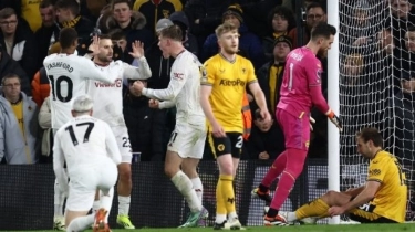 Hasil Bola Tadi Malam: Manchester United Menang Dramatis 4-3 atas Wolves, Real Madrid Bungkam Getafe