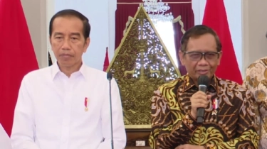 Resmi Berhentikan Mahfud Sebagai Menko Polhukam, Jokowi Langsung Tunjuk Penggantinya