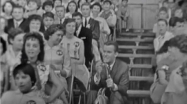 Lirik dan Terjemahan Lagu Itsy Bitsy Teenie Weenie - Brian Hyland, Viral di Tiktok