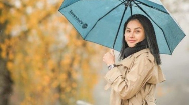 Seolah Isyaratkan Miliki Kekasih, Nikita Mirzani Tulis Pesan untuk Lelaki yang Kini Dekat Dengannya