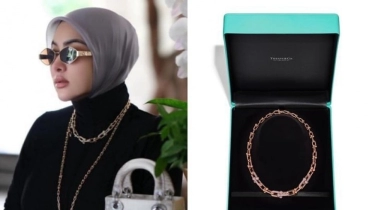 Penampakan Kalung Rp1,2 Miliar Milik Syahrini, Panjangnya Melebihi Hijab