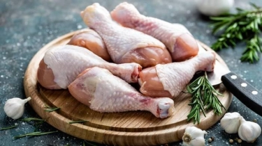Yuk, Coba 3 Kreasi Daging Ayam Kekinian: Tumis Ayam Sambal Matah, Ayam Bakar Madu, dan Bola Ayam!