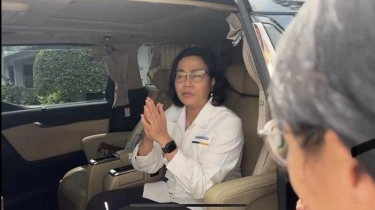 Sri Mulyani Hindari Wartawan Usai Bertemu Jokowi di Istana, Ada Apa?